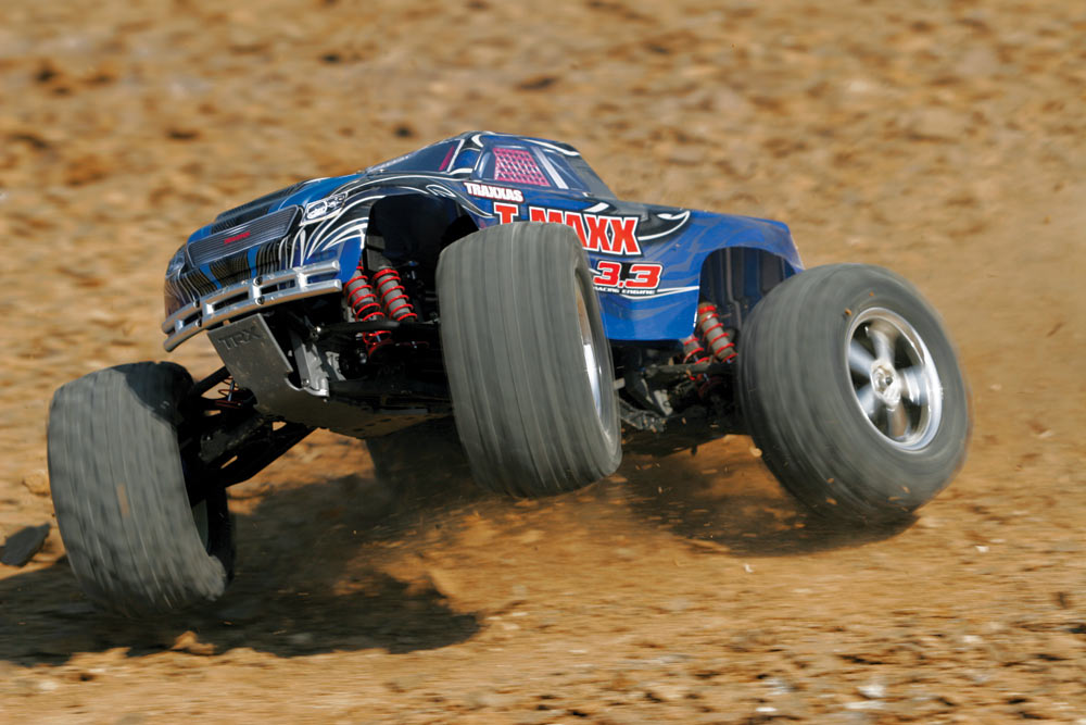 Traxxas 49077-3-Blue T-Maxx 3.3 Rtr W/2.4Ghz Radio